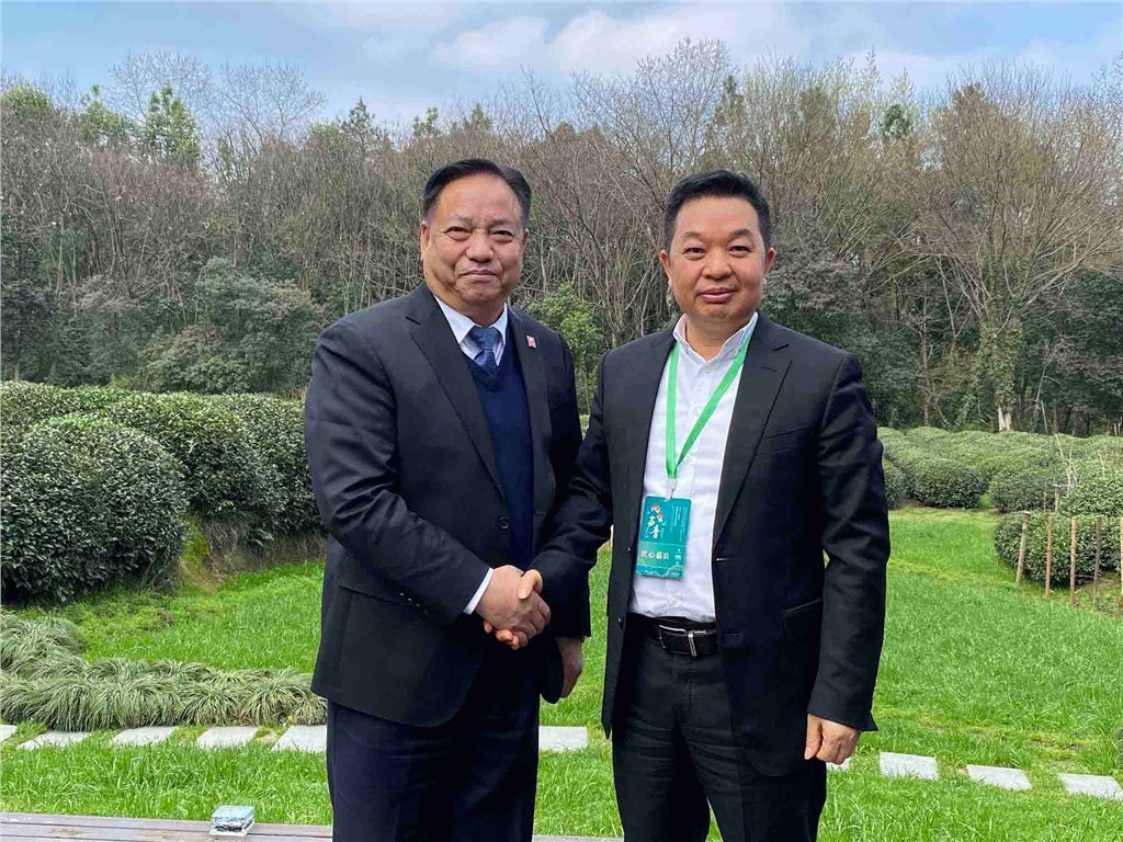 李哈宝董事长参加【两会声音·经济家宴】聚力“十四五” 把握新经济发展格局